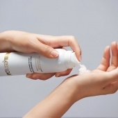 Массажная пена Fizzy Massage Foam - 150 мл. - YESforLOV - купить с доставкой в Стерлитамаке
