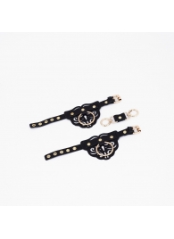 Черные кожаные наручники с клепками, кольцами и золотистой фурнитурой - Crazy Handmade - купить с доставкой в Стерлитамаке