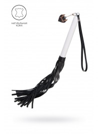 Плеть с белой рукоятью и чёрными хлыстами - 50 см. - Pecado - купить с доставкой в Стерлитамаке