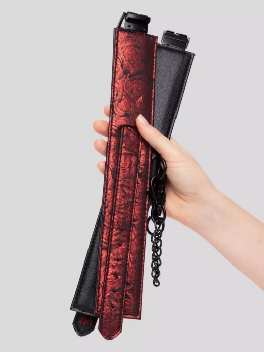 Красно-черные оковы Reversible Faux Leather Ankle Cuffs - Fifty Shades of Grey - купить с доставкой в Стерлитамаке