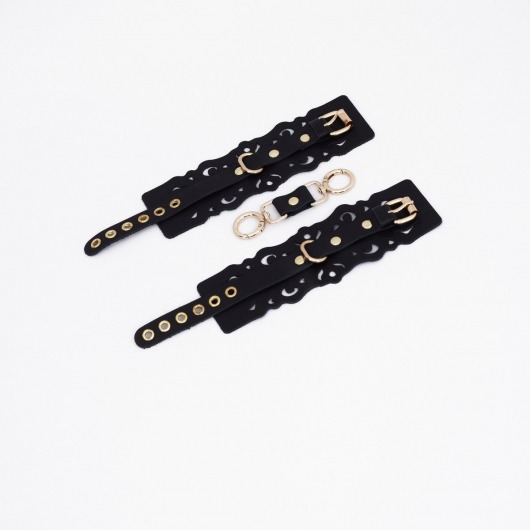 Черные кожаные наручники с узорами и золотистой фурнитурой - Crazy Handmade - купить с доставкой в Стерлитамаке